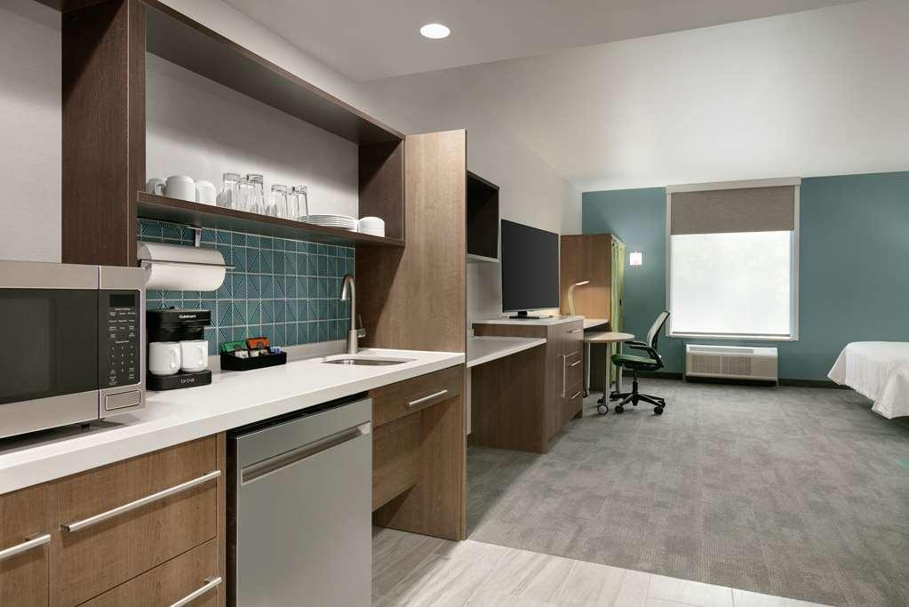 Home2 Suites By Hilton Norfolk Airport Habitación foto
